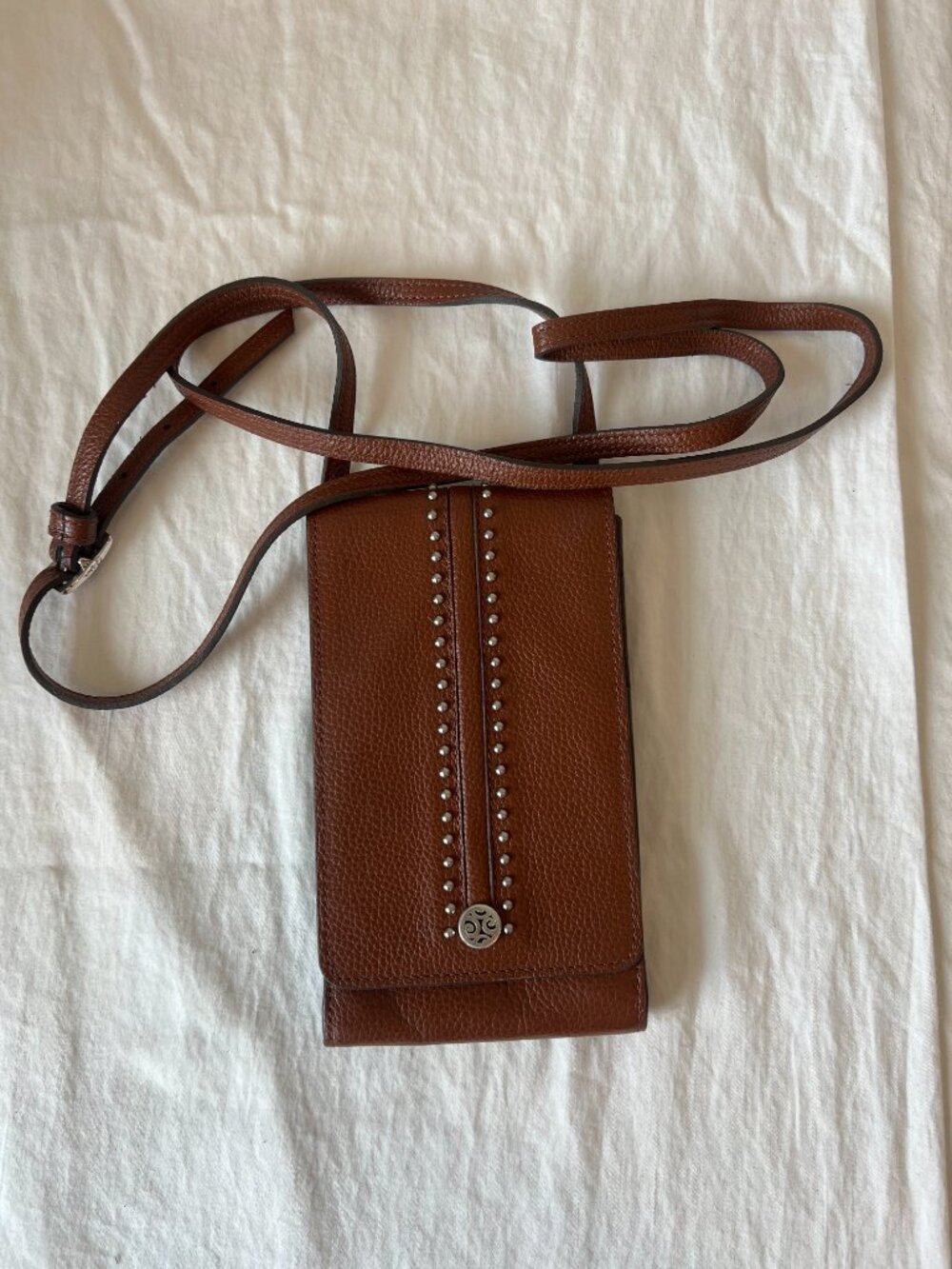 Brighton Pretty Tough Phone Organizer Crossbody Bourbon Pebbled Leather